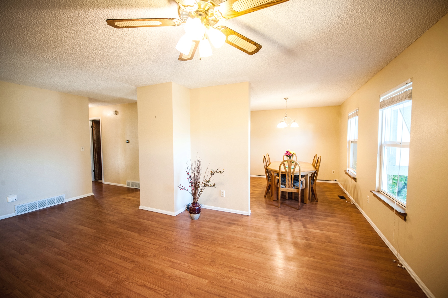 School District 20 BiLevel Live Dream Colorado Sell a House in