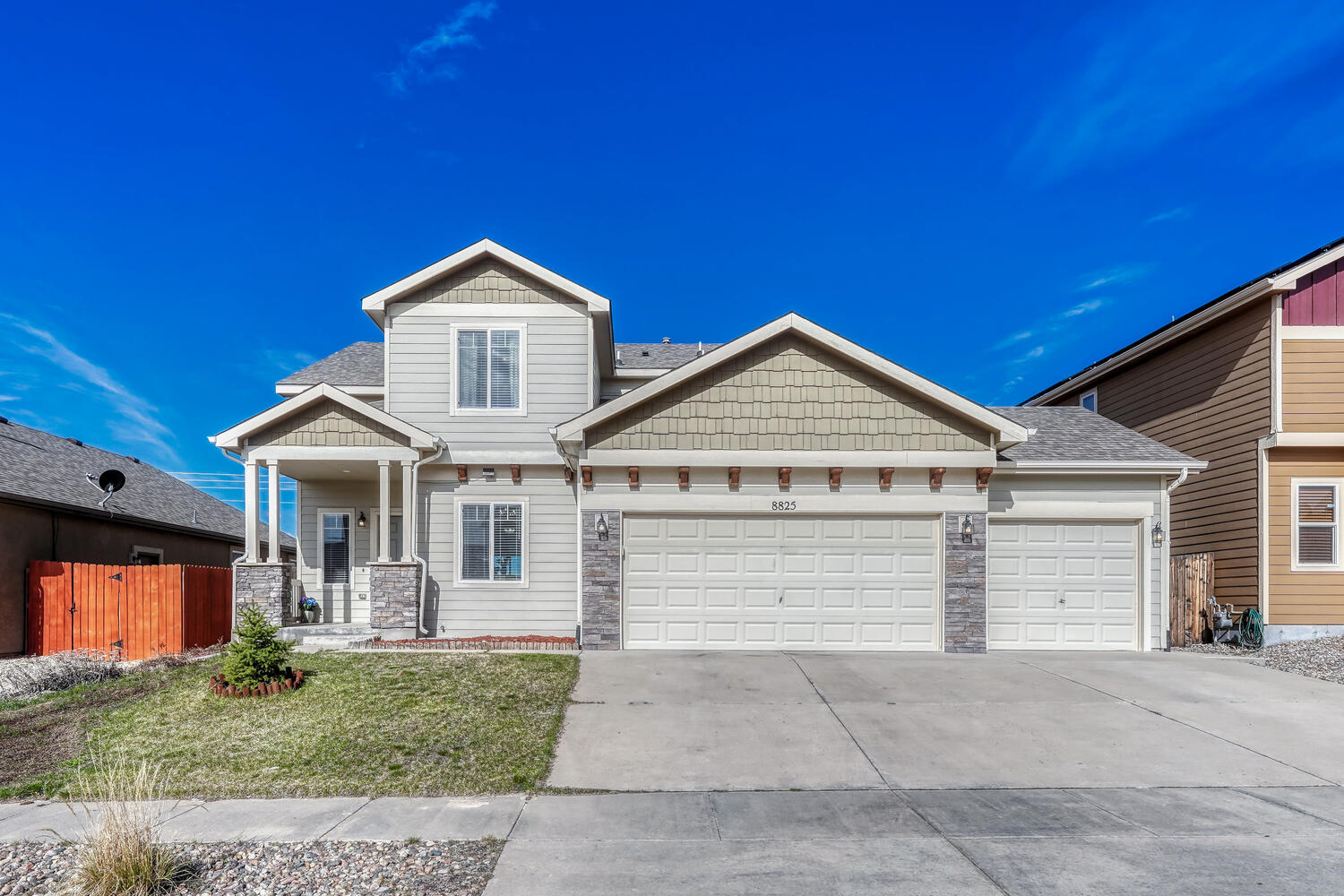 Pikes Peak View and Main Level Master in Forest Meadows Live Dream